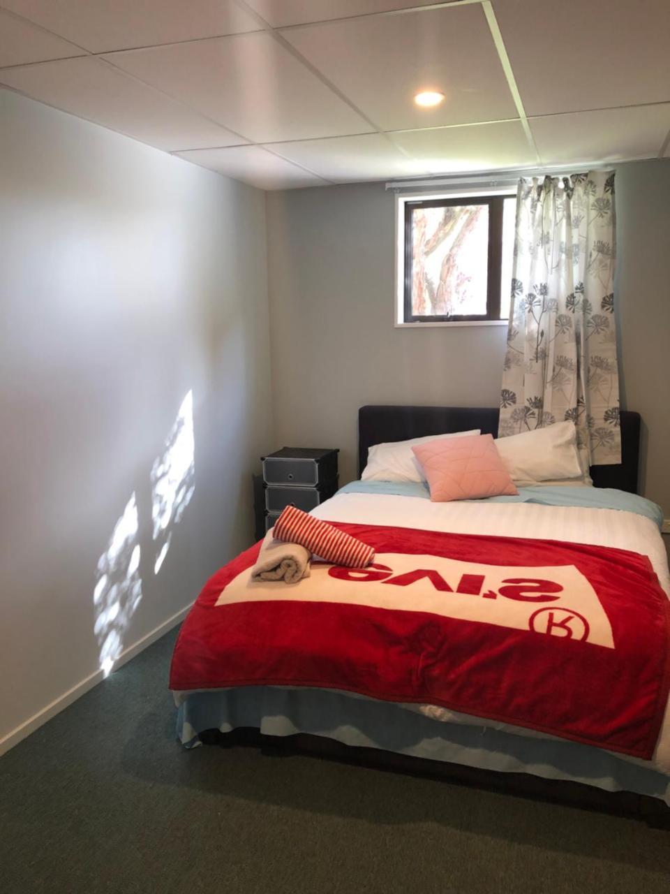 West Lake One Bedroom Accommodation Christchurch Exterior photo